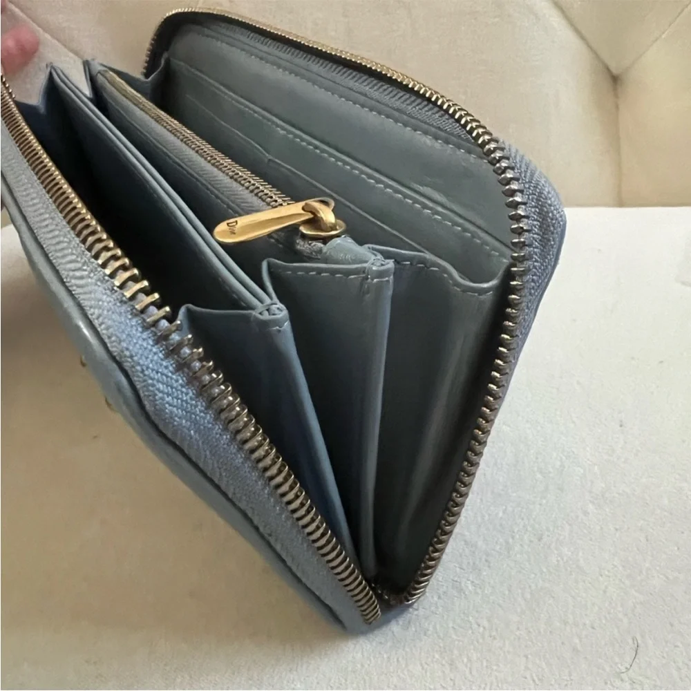 Dior authentic christian